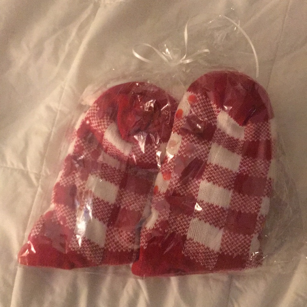 Red reading socks
